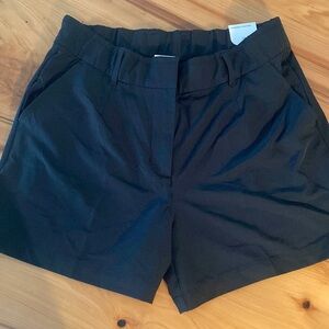 Nike standard fit shorts